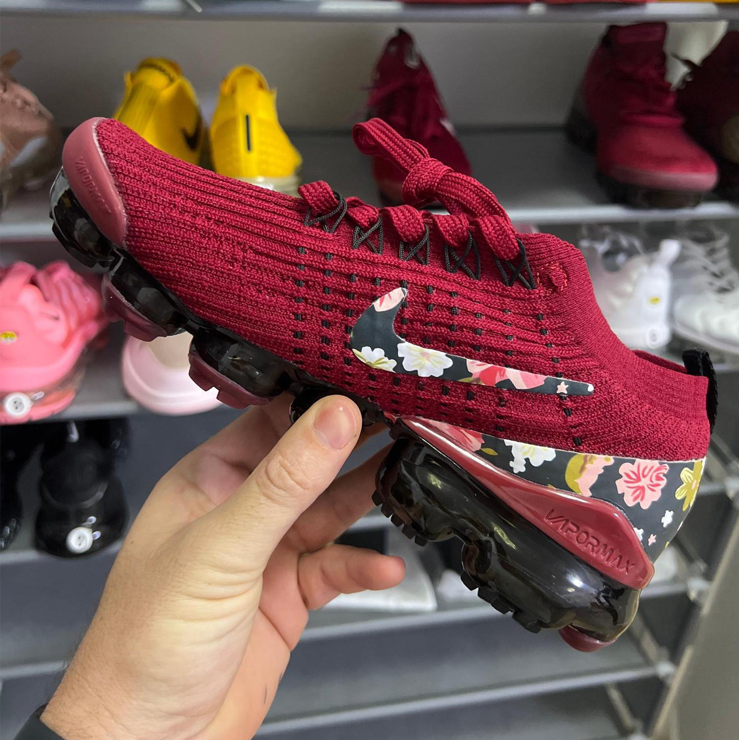 Nike Vapor Max Rojo flores